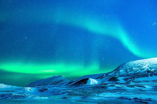 Dancing with the stars in Lapland style: chasing the aurora borealis ⭐ - Northlander Store